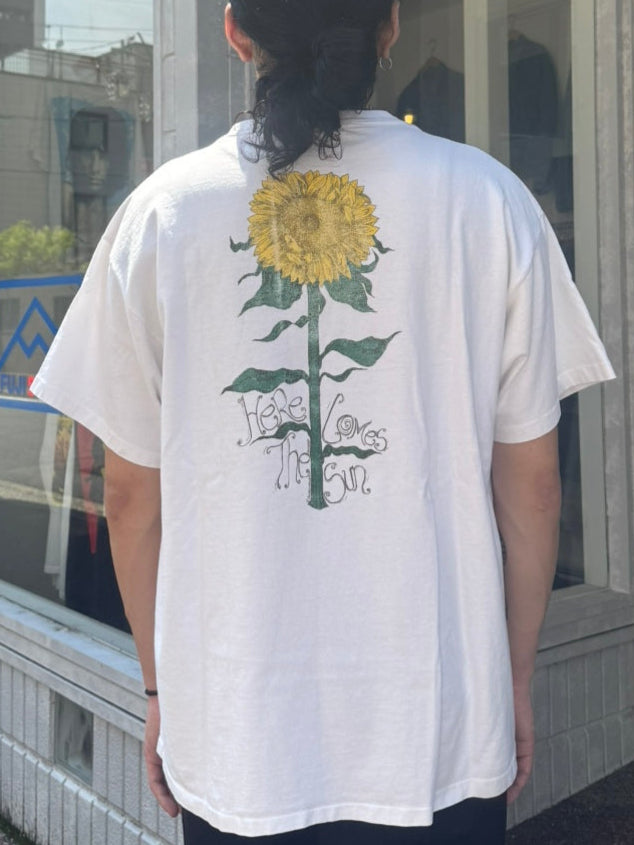 90's THE AUSSIE T COMPANY 「Sun Flower」USA製 ホワイトTシャツ