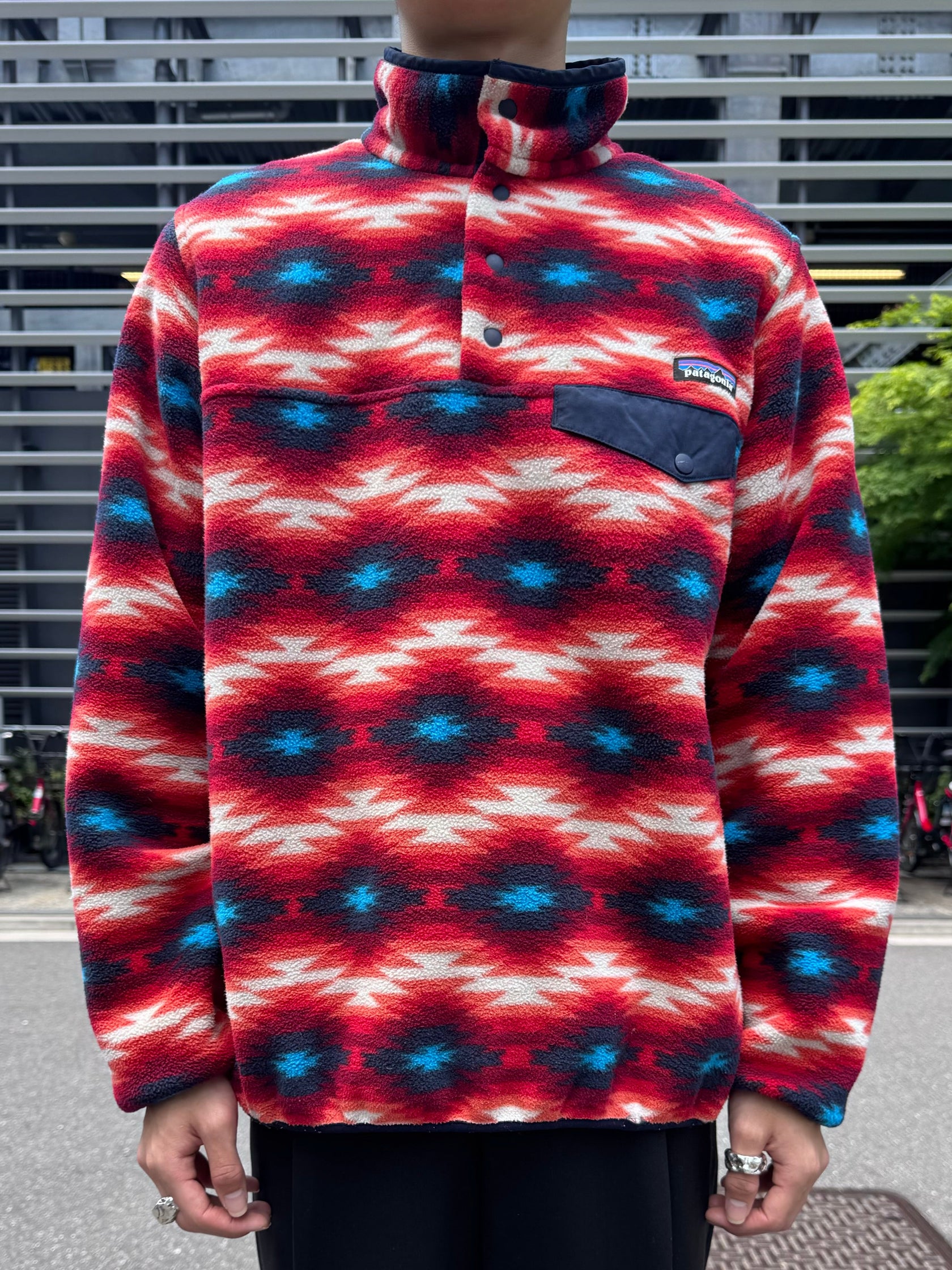 00's PATAGONIA「SYNCHILLA」 スナップT ネイティブ柄