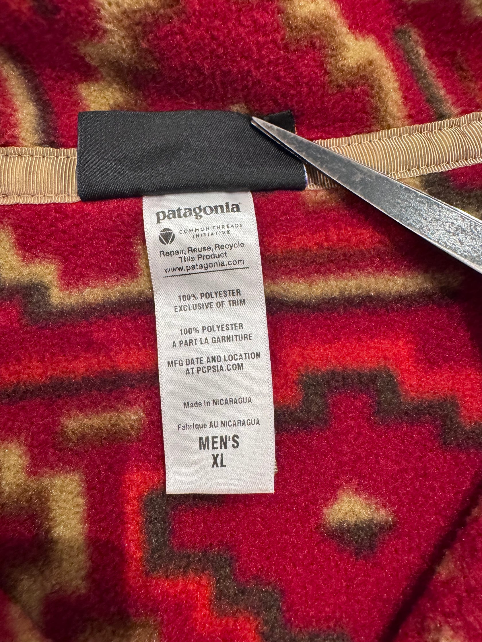 00's PATAGONIA「SYNCHILLA」 スナップT ネイティブ柄