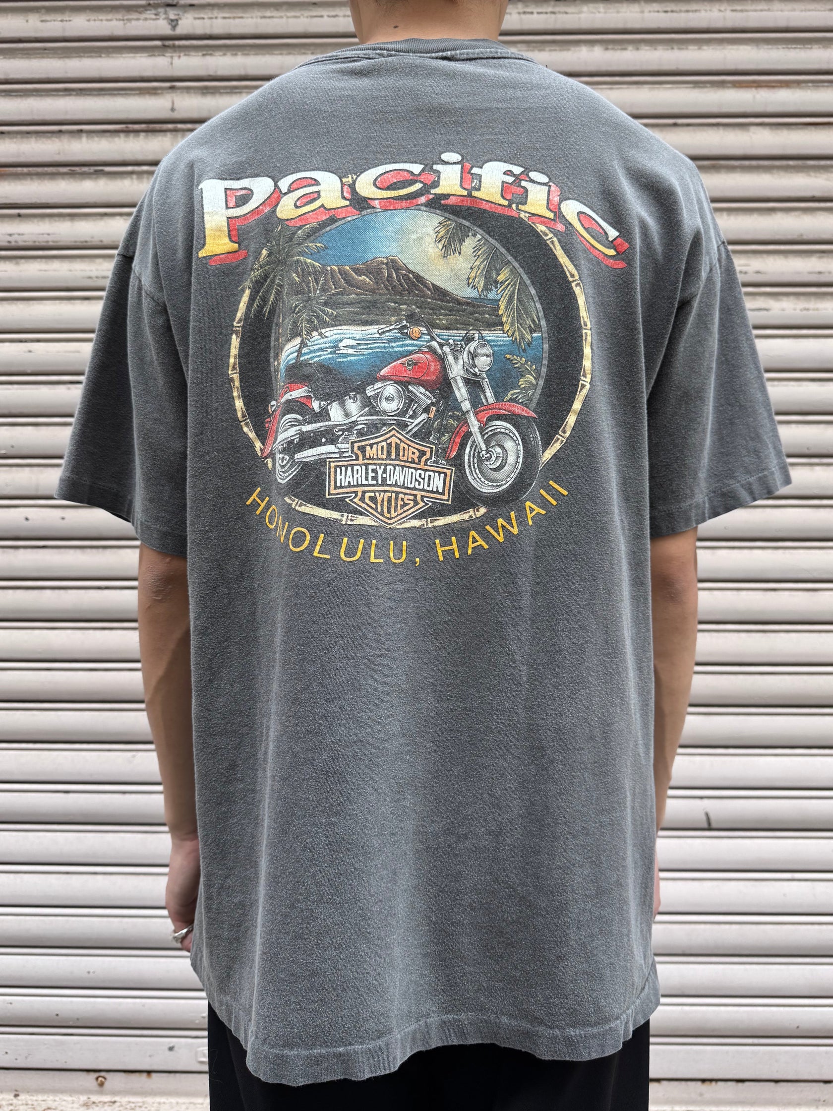 90's HARLEY-DAVIDSON「HONOLULU, HAWAII」USA製 ハーレーTシャツ