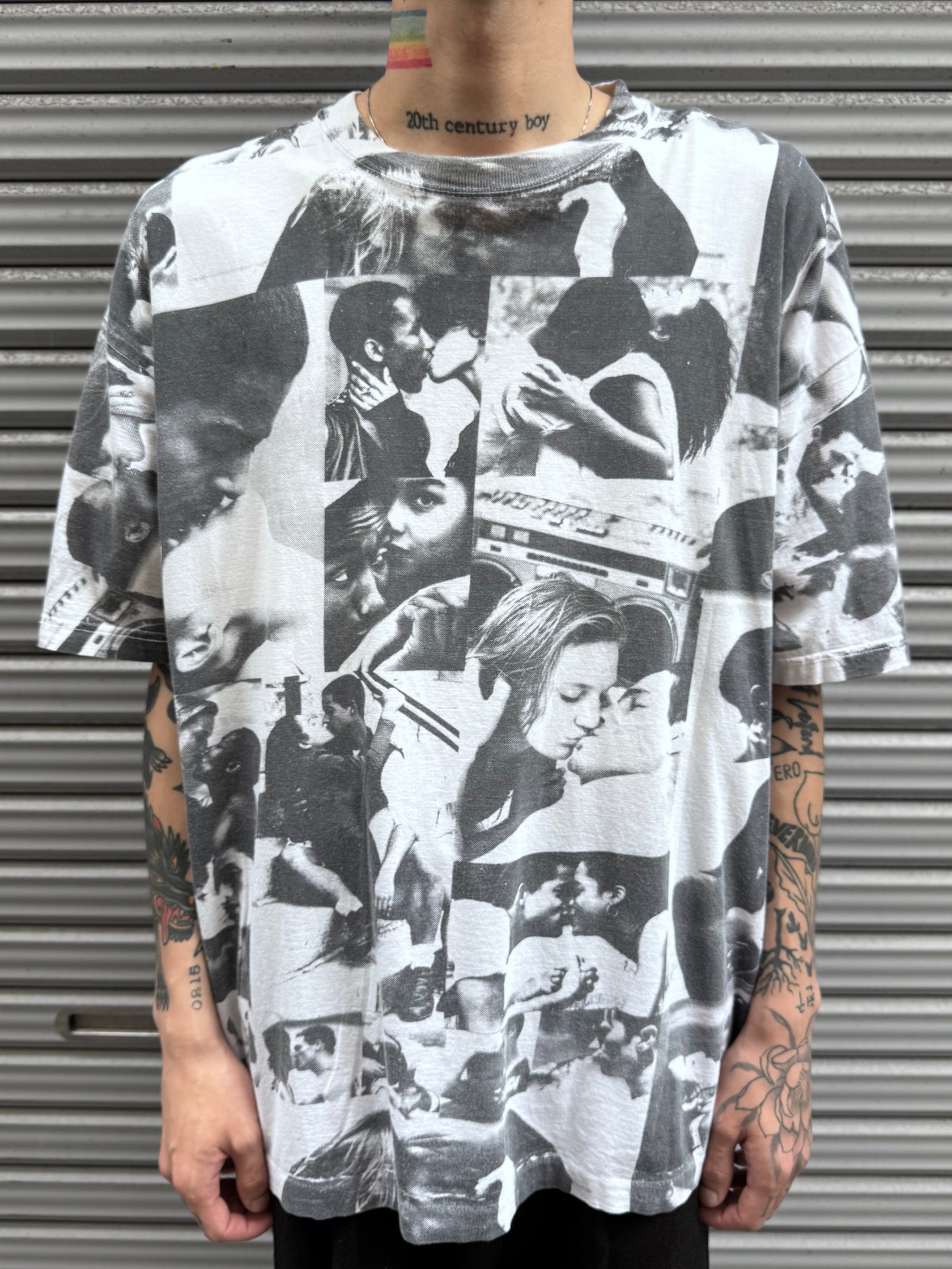 90’s「Over Print」ホワイトTシャツ