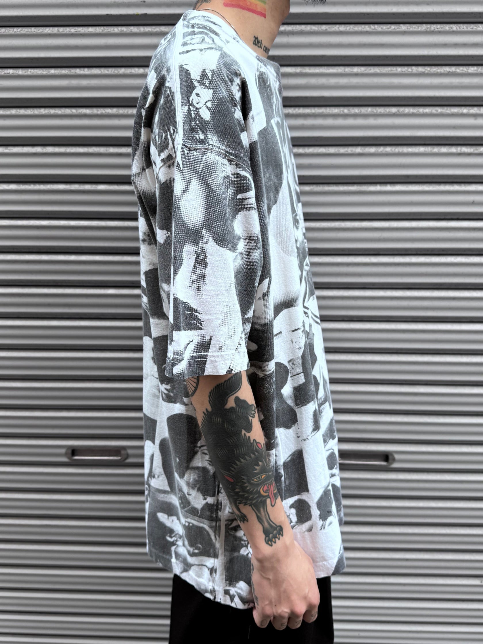 90’s「Over Print」ホワイトTシャツ