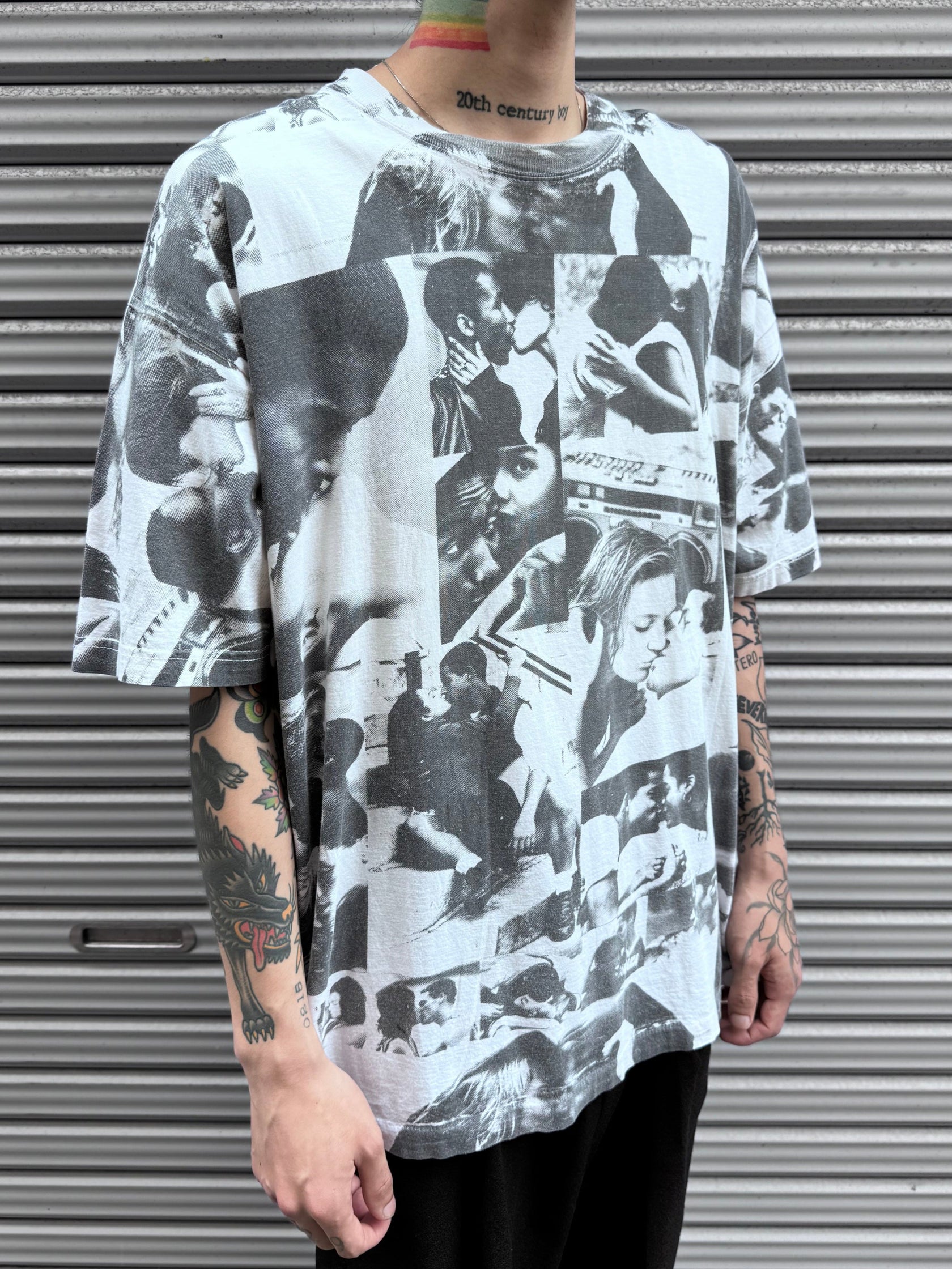 90’s「Over Print」ホワイトTシャツ