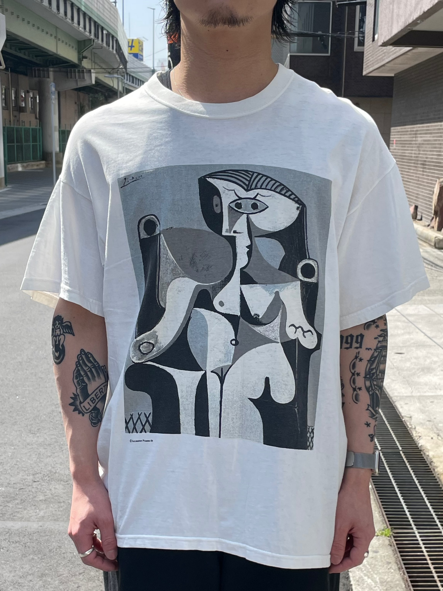 00's PABLO PICASO「Seated Woman」アートTシャツ