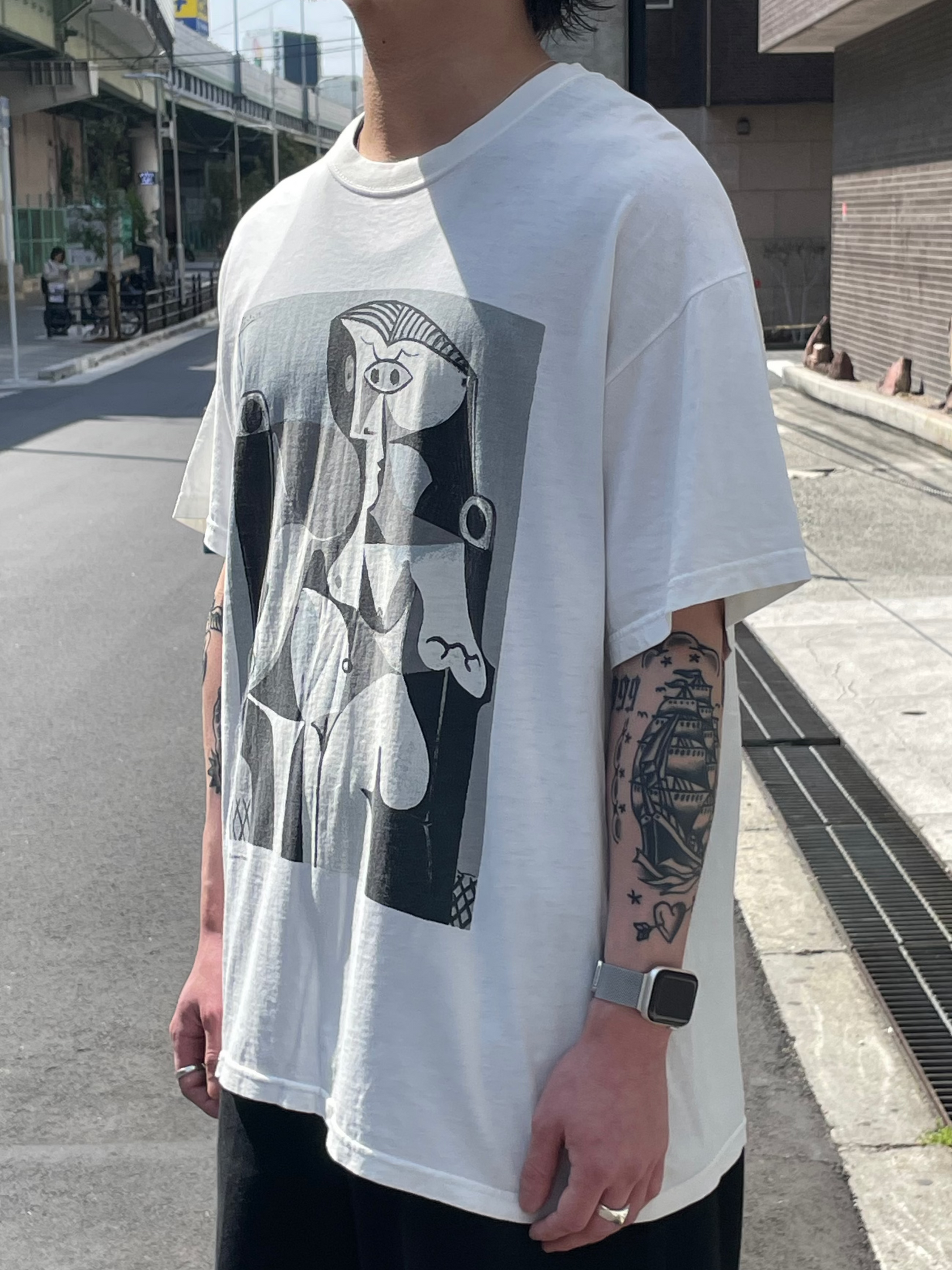 00's PABLO PICASO「Seated Woman」アートTシャツ