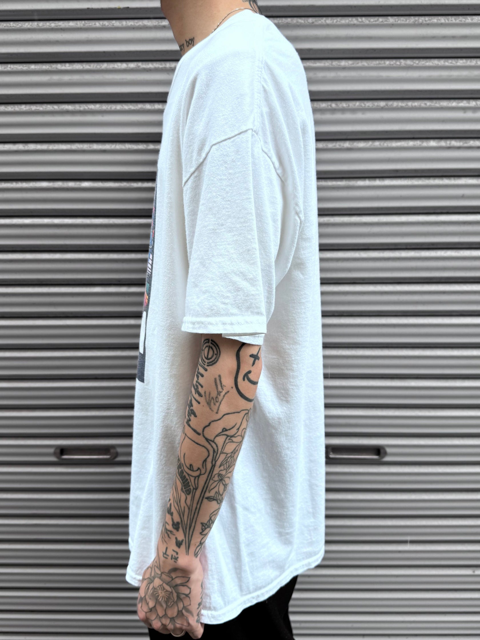 90’s~00’s「rainbow graphic」ホワイトTシャツ