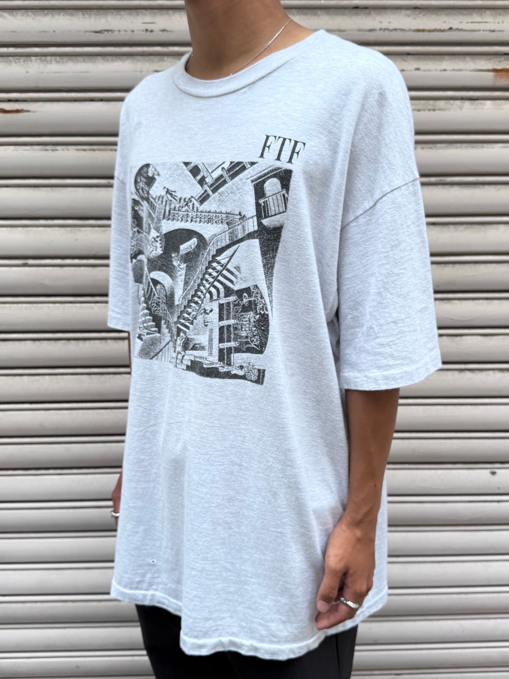 90’s Maurits Cornelis Escher 「Relativity」アートTシャツ