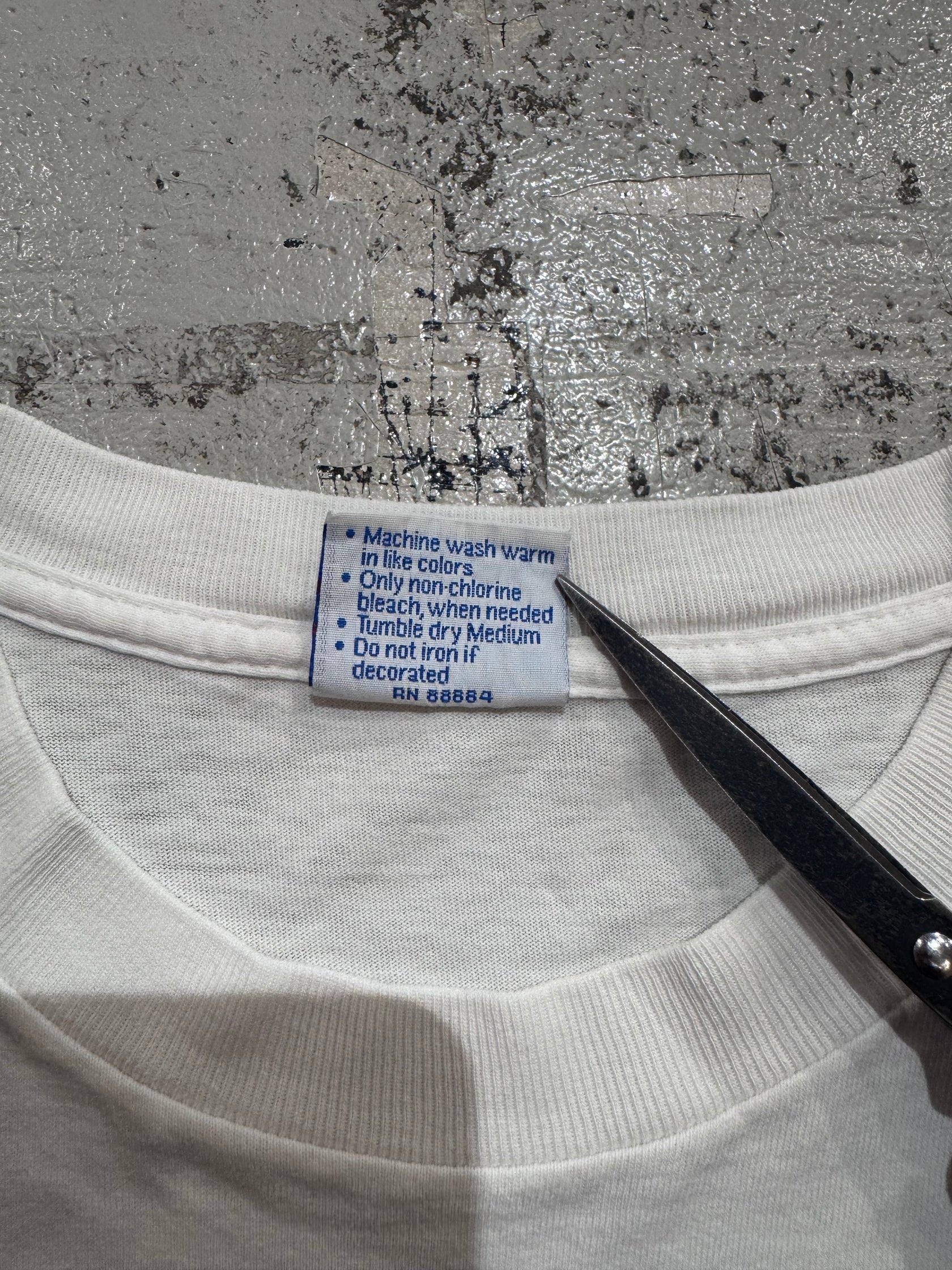 90's「Stopping Violence」アートTシャツ