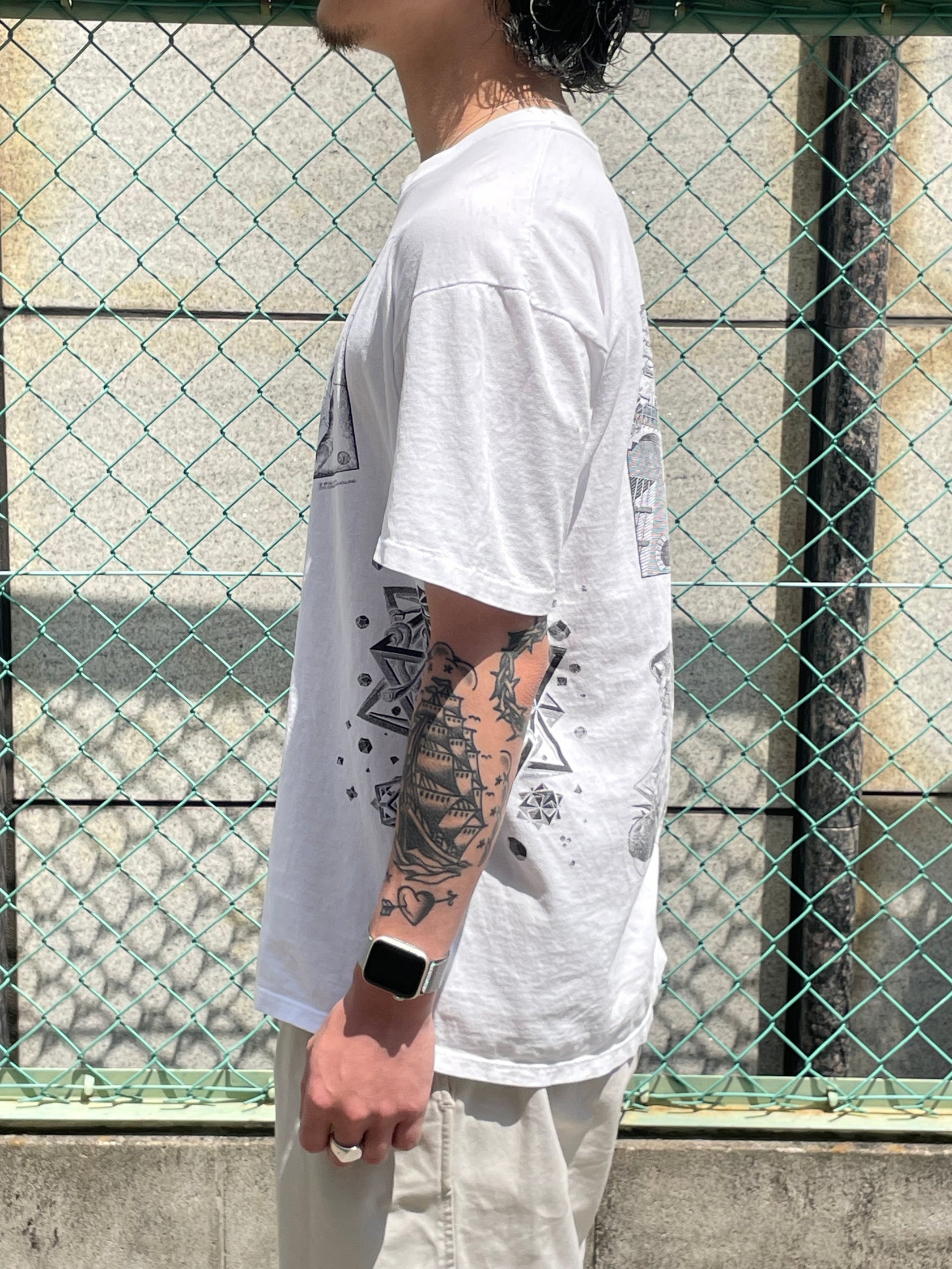 90's M.C. ESCHER アートTシャツ