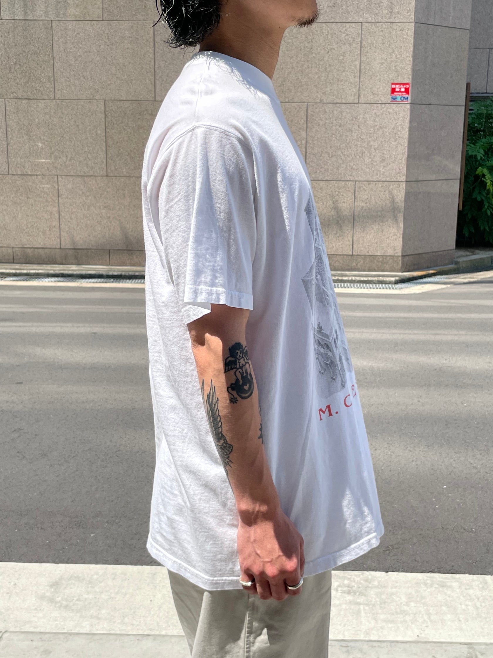 00's M.C. ESCHER「上昇と下降 」アートTシャツ