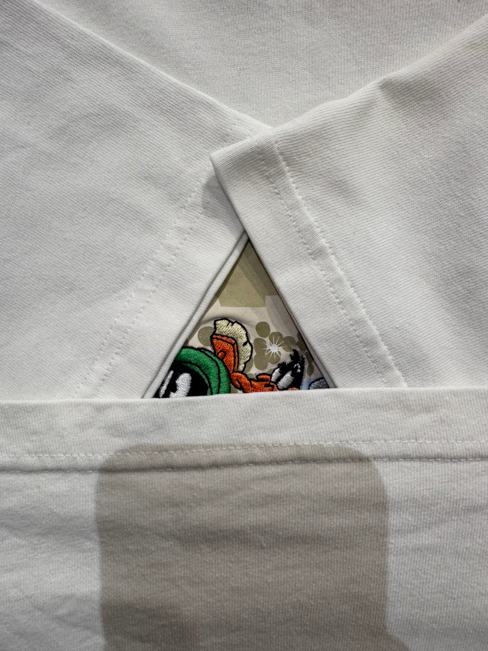 00's LOONEY TUNES キャラクターTシャツ