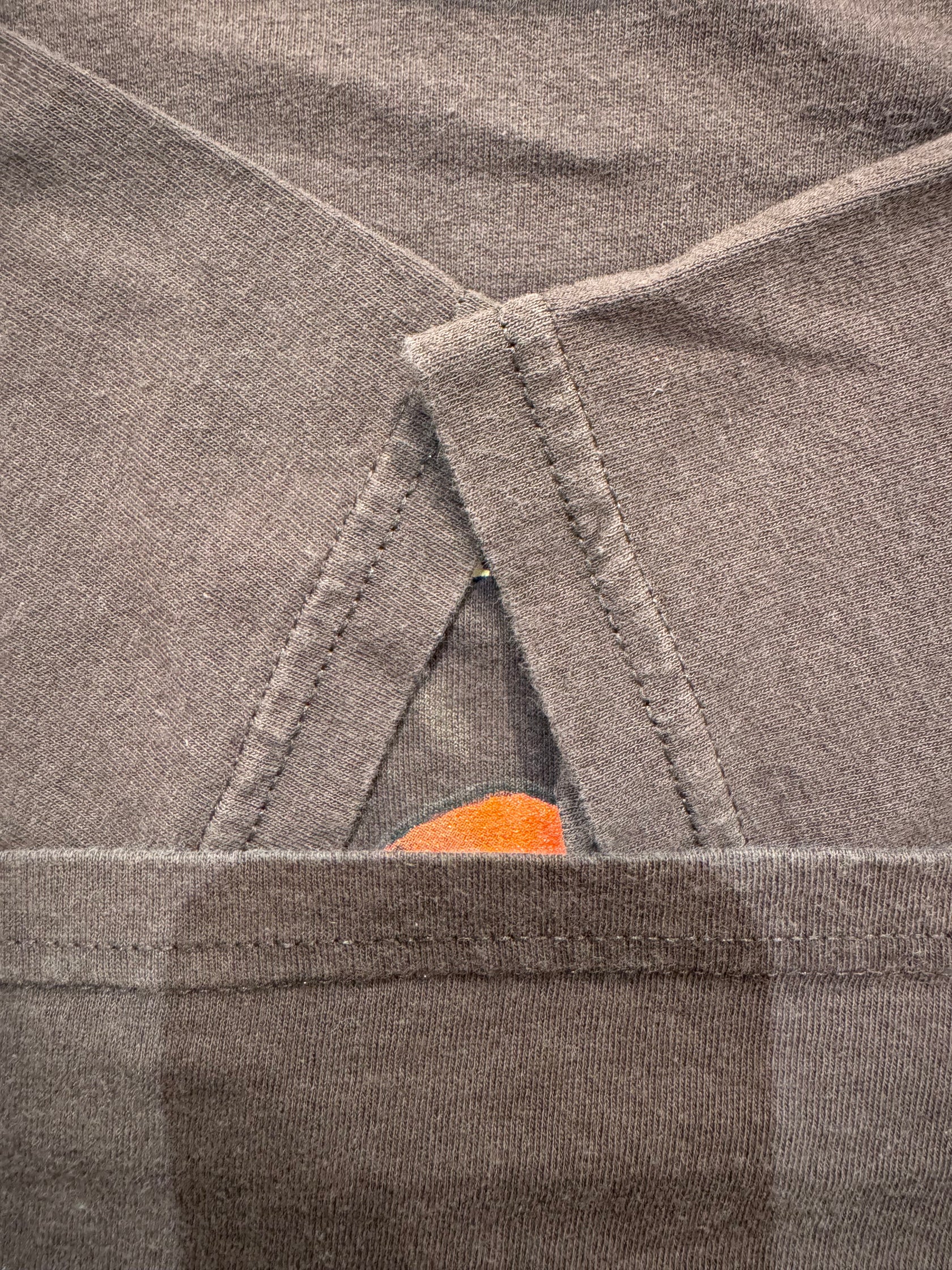 00's DISNEY 「PIRATES of the CARIBBEAN」 キャラクターTシャツ