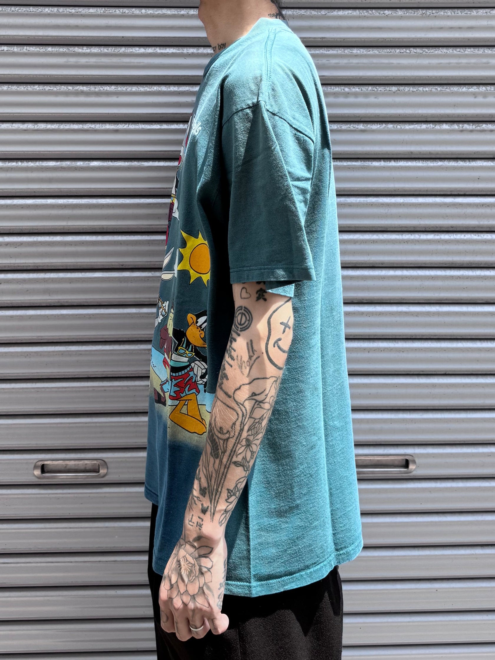 90’s LOONEY TUNES 「Wisconsin Dells」USA製 キャラクターTシャツ