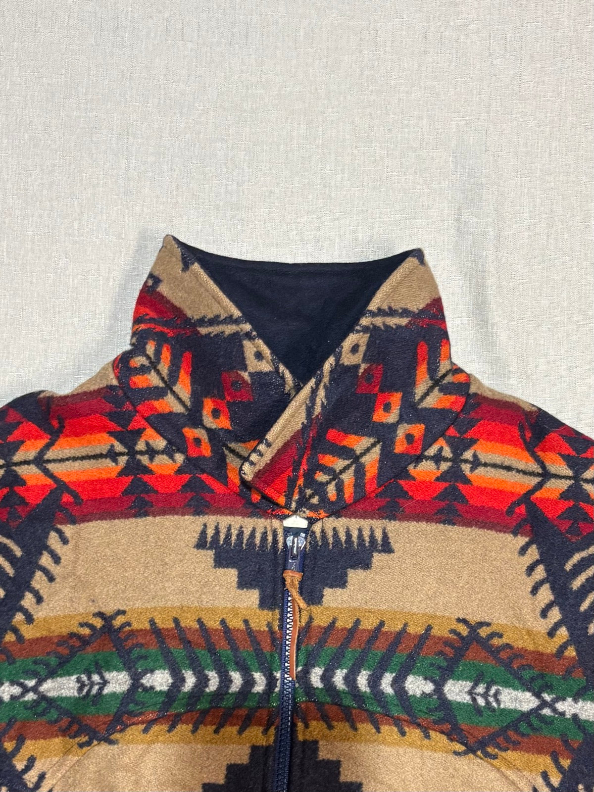 90's PENDLETON 「USA製」ネイティブ柄 中綿ウールジャケット – FUJI STORE