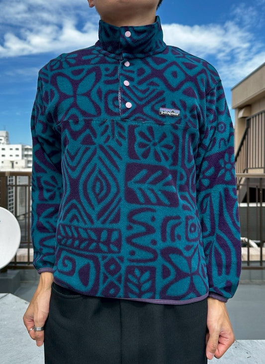 90's PATAGONIA「SYNCHILLA Snap-T 」カナダ製　フリースプルオーバー