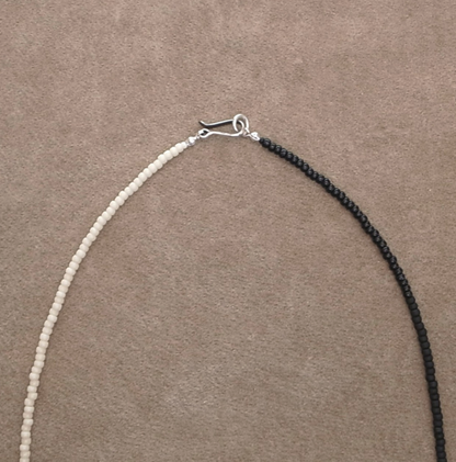 3mm BEADS NECKLACE M. BLACK/LT. BLUE 60cm / ROSETTAPRAYER