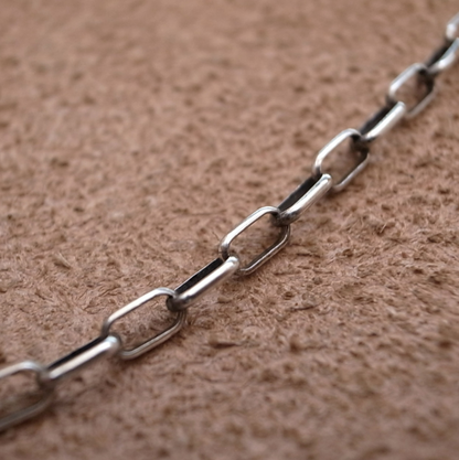 ELLIPSE CHAIN NECKLACE / ROSETTAPRAYER