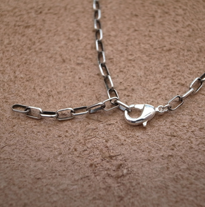 ELLIPSE CHAIN NECKLACE / ROSETTAPRAYER