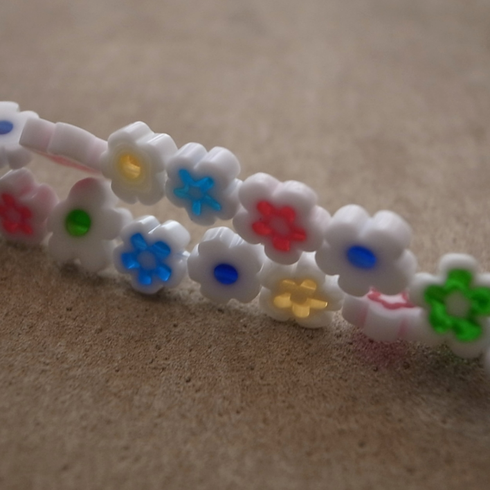 MILLEFIORI FLOWER BEADS NECKLACE- WHITE MULTI FLOWER / ROSETTAPRAYER