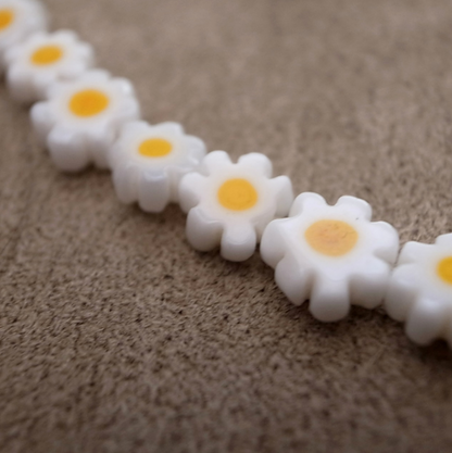 MILLEFIORI FLOWER BEADS NECKLACE- WHITE FLOWER / ROSETTAPRAYER