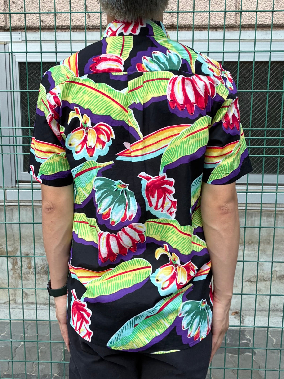 10's PATAGONIA「Pataloha」ブラックバナナ柄　アロハシャツ