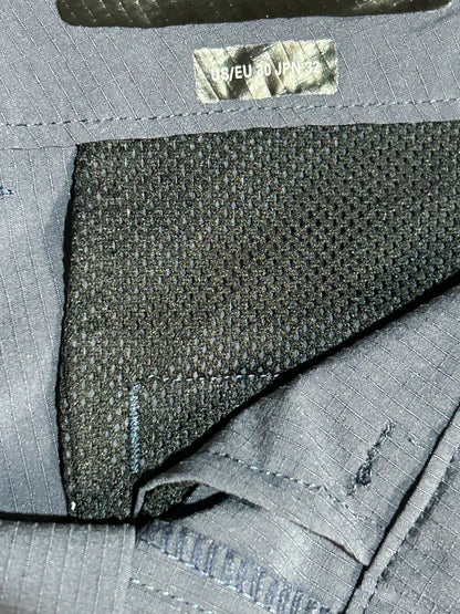 OAKLEY「PERFORMANCE FIT」テックショーツ
