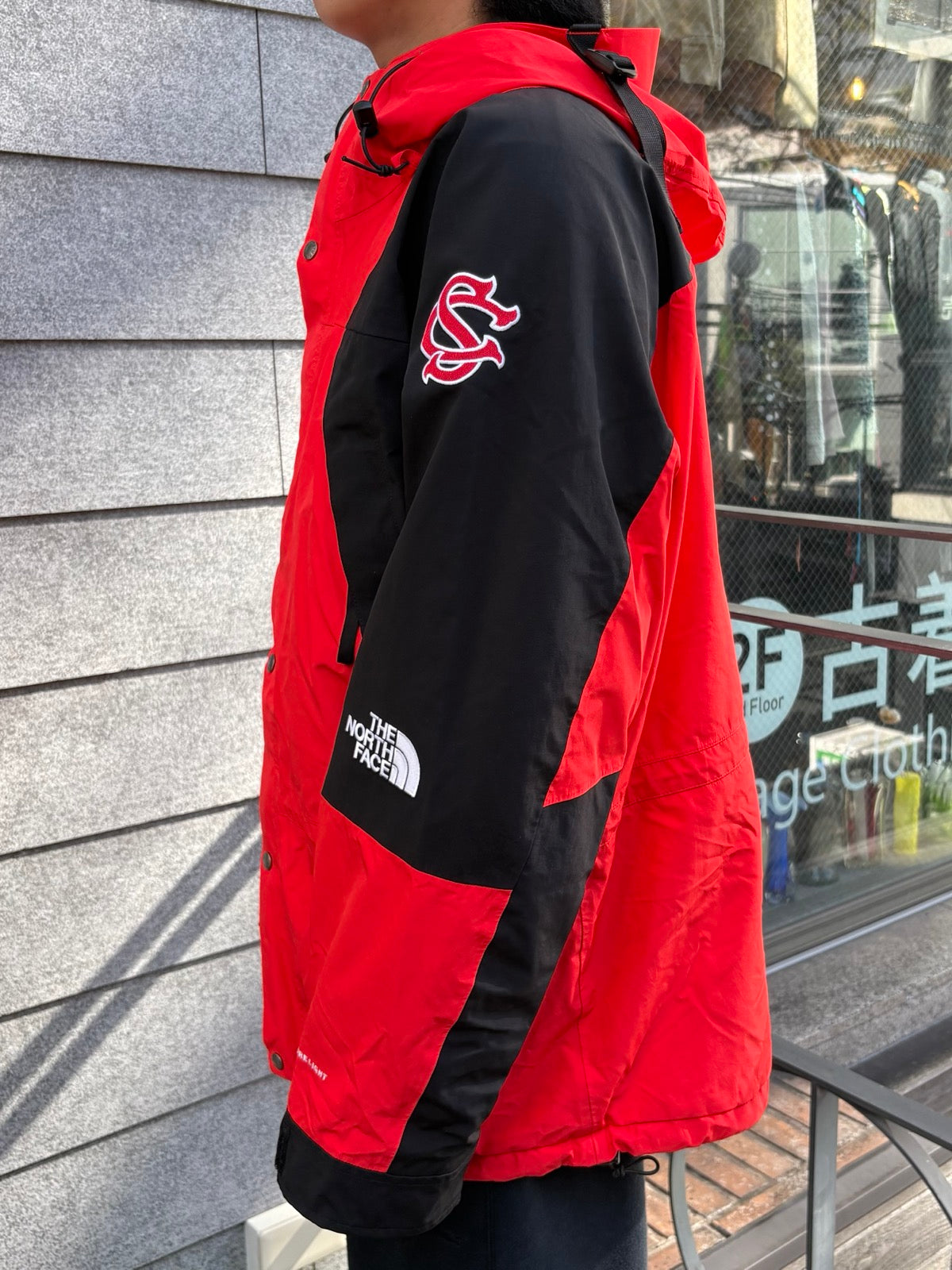 20's THE NORTH FACE「FUTURELIGHT」マウンテンパーカー