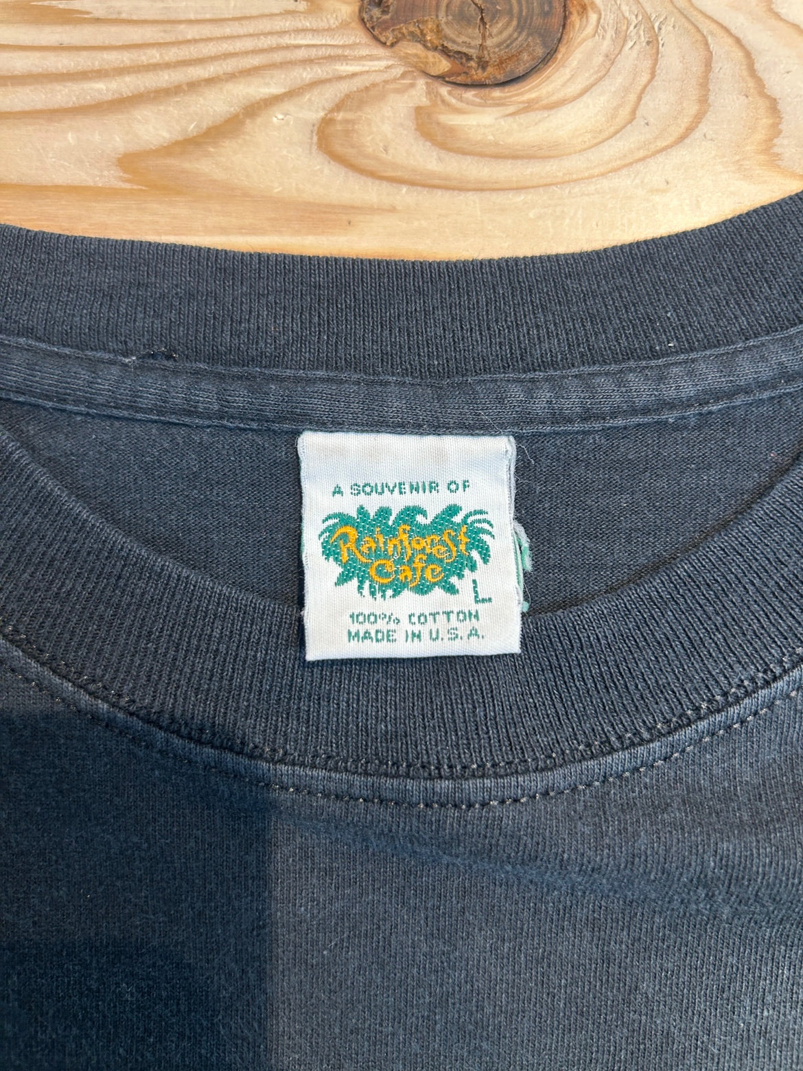 90's 「Rainforest Cafe」グラフィックTシャツ