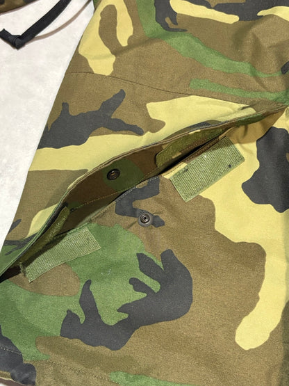 90's U.S.ARMY ECWCS「Gen1」 ウッドランドカモ GORE-TEXパーカー