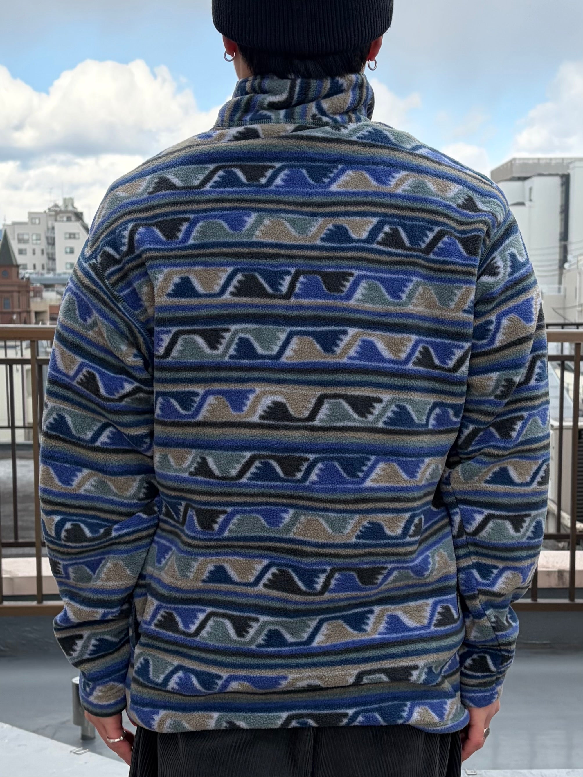 【patagonia】 90s 幾何学模様 フリース　ビーニー　USA製 90's patagonia「Half-Zip Synchilla Sweater」USA製 総柄フリース