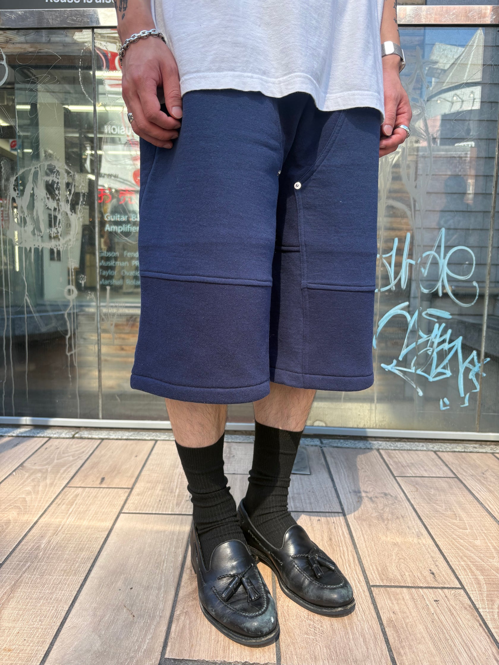 REMAKE  SWEATS DOUBLE KNEE SHORTS