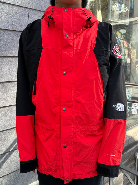 20's THE NORTH FACE「FUTURELIGHT」マウンテンパーカー