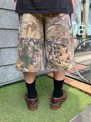 REMAKE  SWEATS DOUBLE KNEE SHORTS
