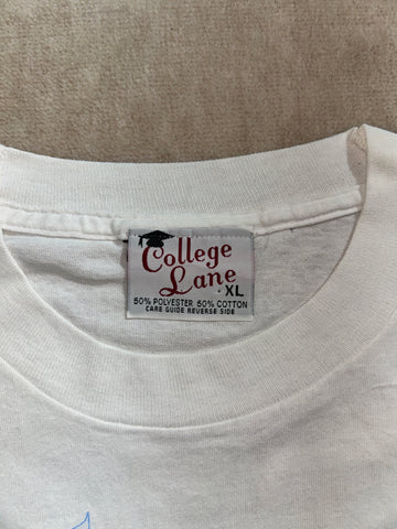 90's「Hugs & Kisses」グラフィックTシャツ