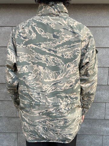 00'S U.S.AIR FORCE APECS「ABU」デジタルタイガーカモ GORE-TEXパーカー