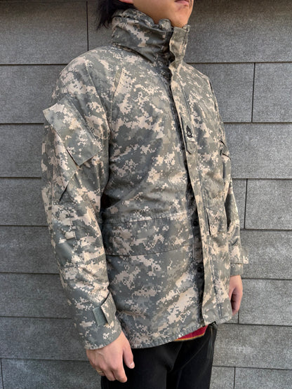 00's U.S.ARMY ECWCS「Gen2」ACU UCP デジタルカモ GORE-TEXパーカー