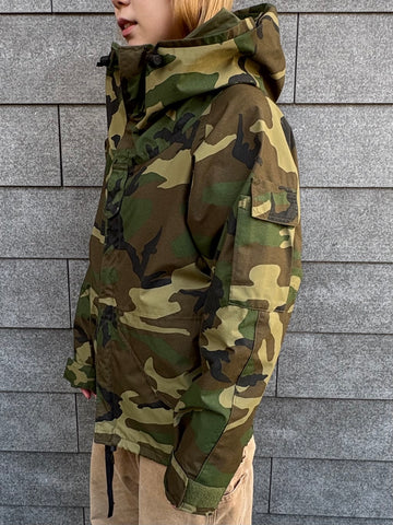 90's U.S.ARMY ECWCS「Gen1」 ウッドランドカモ GORE-TEXパーカー