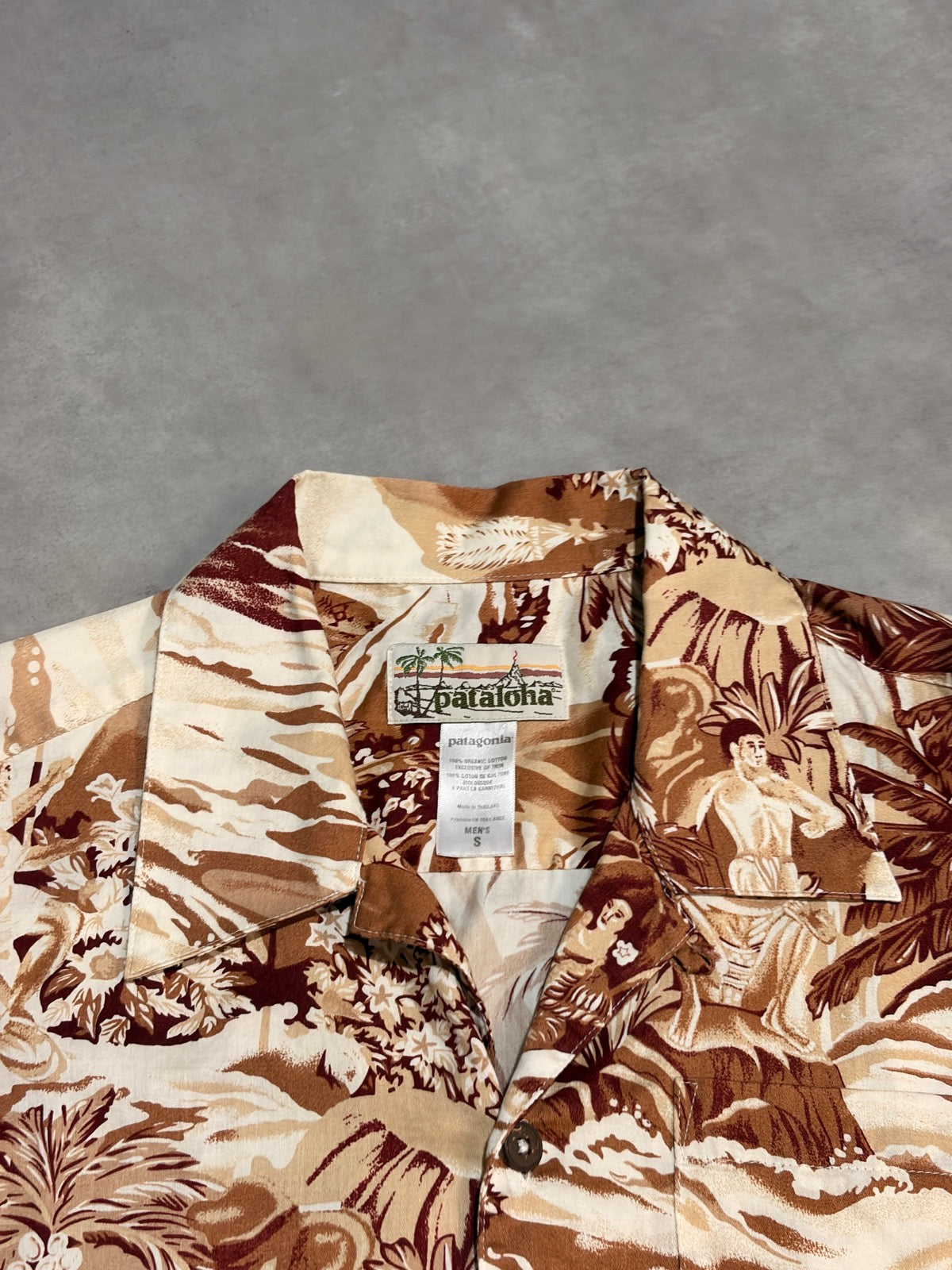 00's PATAGONIA「Pataloha」エンシェントサーフ柄　アロハシャツ