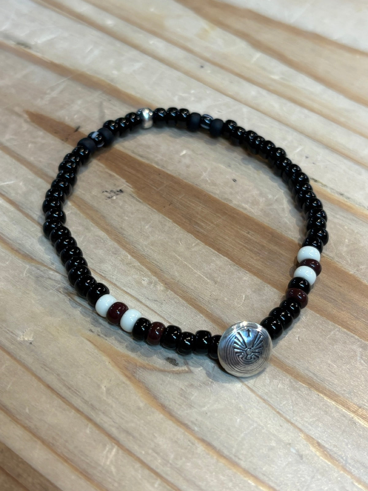 SILVER925 CONCHO & BEADS BRACELET- BLACK・D.BROWN / ROSETTAPRAYER②