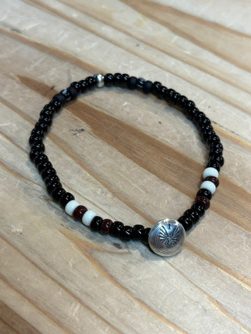 SILVER925 CONCHO & BEADS BRACELET- BLACK・D.BROWN / ROSETTAPRAYER②