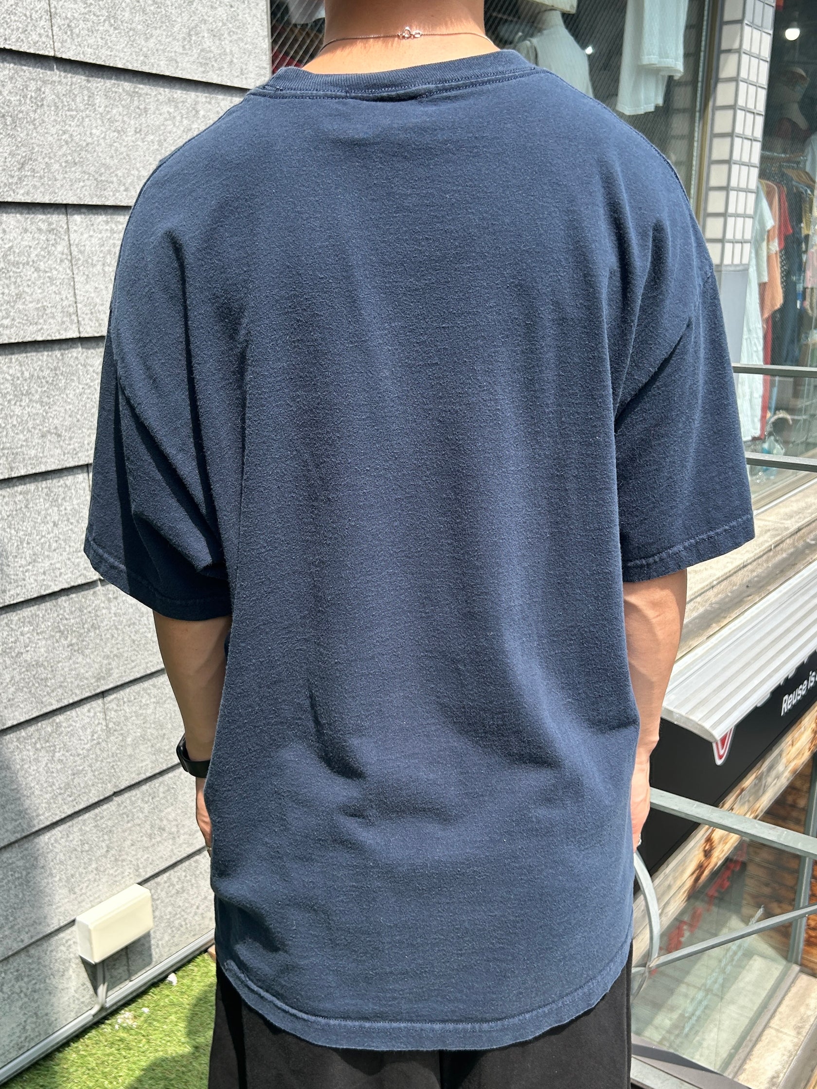 00's HOOK-UPS「Fire fighter」グラフィックTシャツ