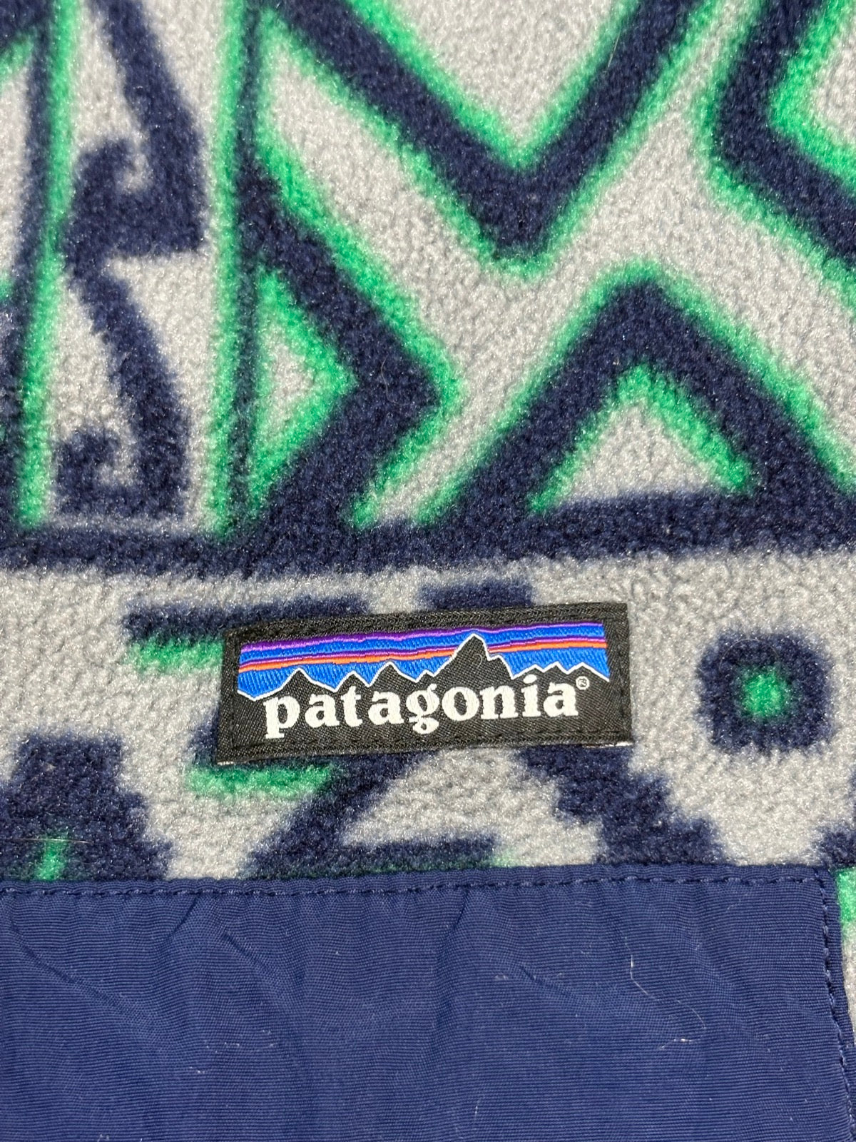 10's PATAGONIA Synchilla Snap-T「モンタナシエテ柄」フリースプルオーバー