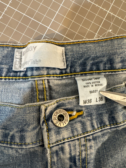 00's Levi's「SilverTab BAGGY」デニムパンツ