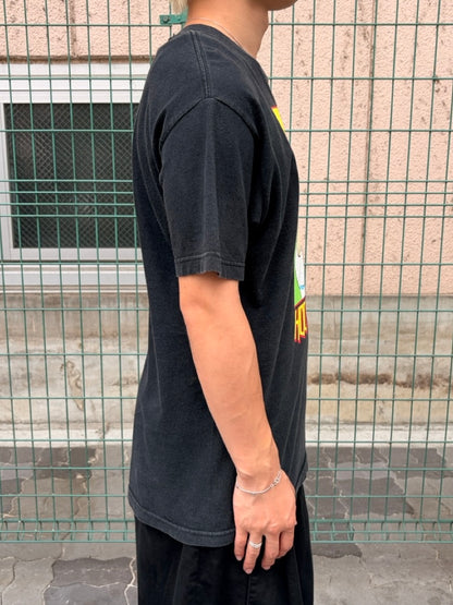 THE HUNDREDS×HOOK UPS「オフィシャルコラボ」キャラクターTシャツ