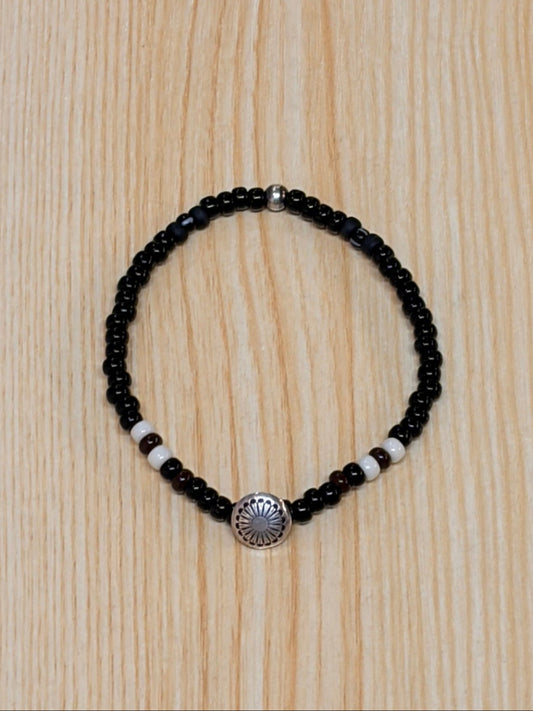 SILVER925 CONCHO & BEADS BRACELET- BLACK・D.BROWN / ROSETTAPRAYER➀