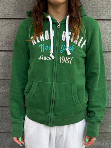 「Aeropostale」ジップアップパーカー