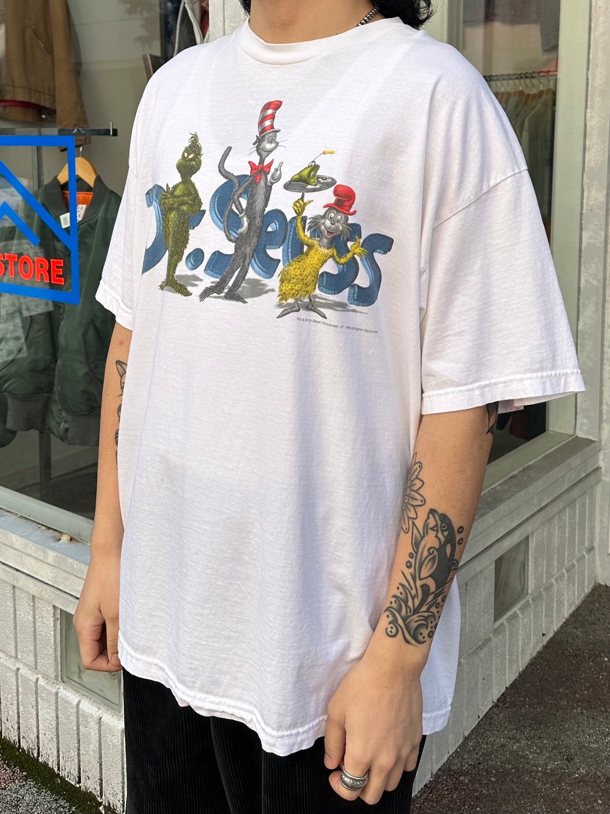 90's Dr.Seuss「The cat in the hat」キャラクターTシャツ