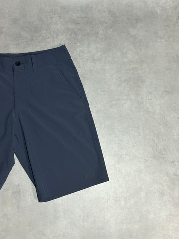 OAKLEY「PERFORMANCE FIT」テックショーツ