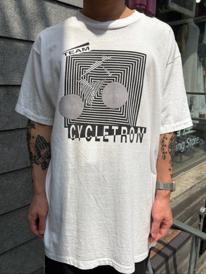 90's「TEAM CYCLETRON」USA製　グラフィックTシャツ