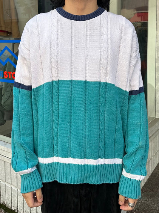 90's EDDIE BAUER クルーネックニット　ダメージ